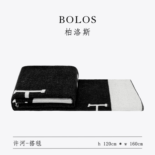 柏洛斯沙发床上搭毯样板间轻奢