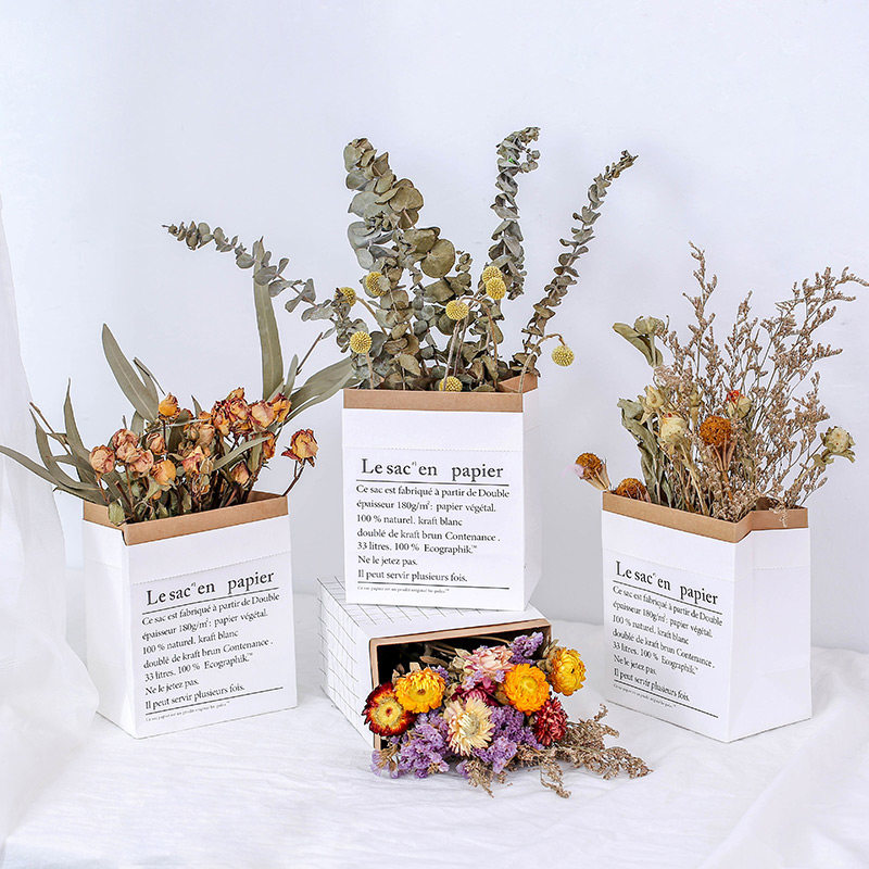 網紅服裝店櫥窗裝飾場景微景觀布置擺件創意道具環創幹花落地房間在類目 家居飾品, 擺件中 - 來自Buy2taobao.com提供專業的淘寶代購服務