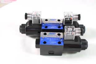 铭德台湾电磁阀DSD AC220 DC24 90液压换向阀 G02