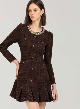 DONEED春款时尚优雅气质小香风重工钉珠圆领设计感修身连衣裙女