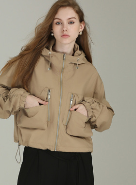 DONEED春款时尚机能纯色连帽工装夹克抽褶长袖外套女