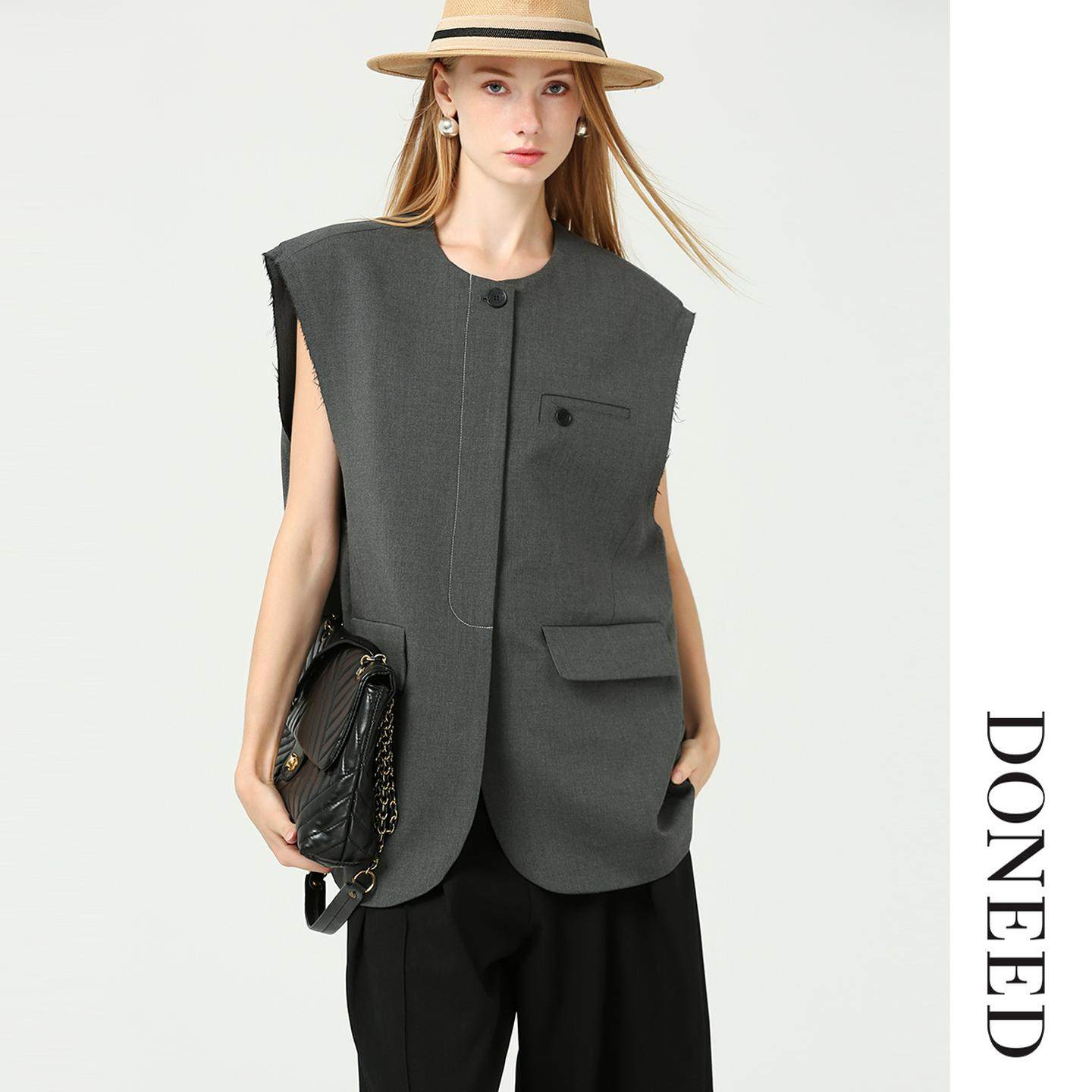 DONEED初春时尚圆领宽松廓形感通勤宽肩无袖设计感马甲上衣女