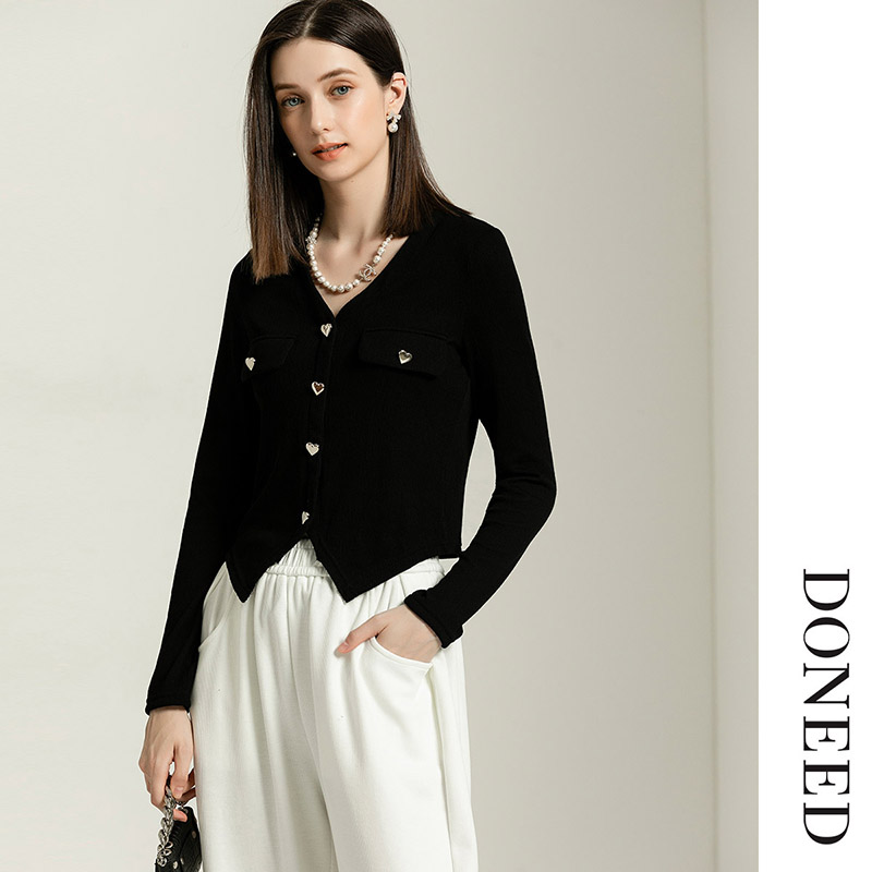 法式甜美气质针织衫V领W型衣摆