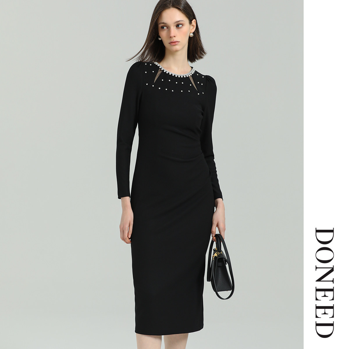 DONEED秋冬款时尚优雅钉珠圆领网纱镂空设计感2025针织连衣裙女,女装/女士精品,连衣裙,淘宝优惠券,粉丝福利购,淘宝优惠卷