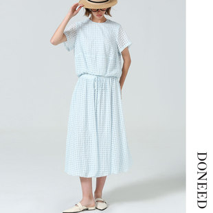 DONEED夏款时尚休闲设计圆领格子提花短袖上衣花苞半裙套装女