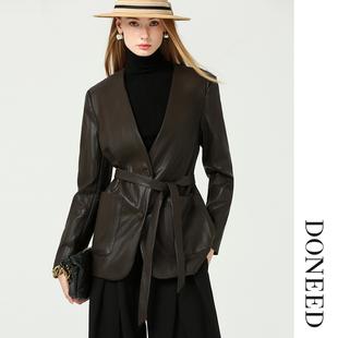 DONEED2025初秋时尚休闲高级感V领气质西装设计感皮衣外套女