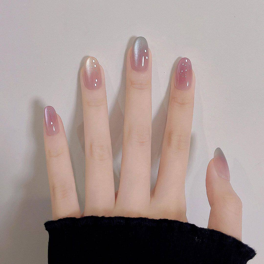 缤纷色彩法式清冷感清透多巴胺穿戴甲日常气质显白美甲假指甲成品