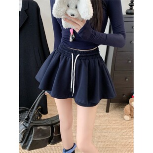 韩系学院风休闲运动裤女2026求新款洋气显廋小个子高腰显瘦短裙裤