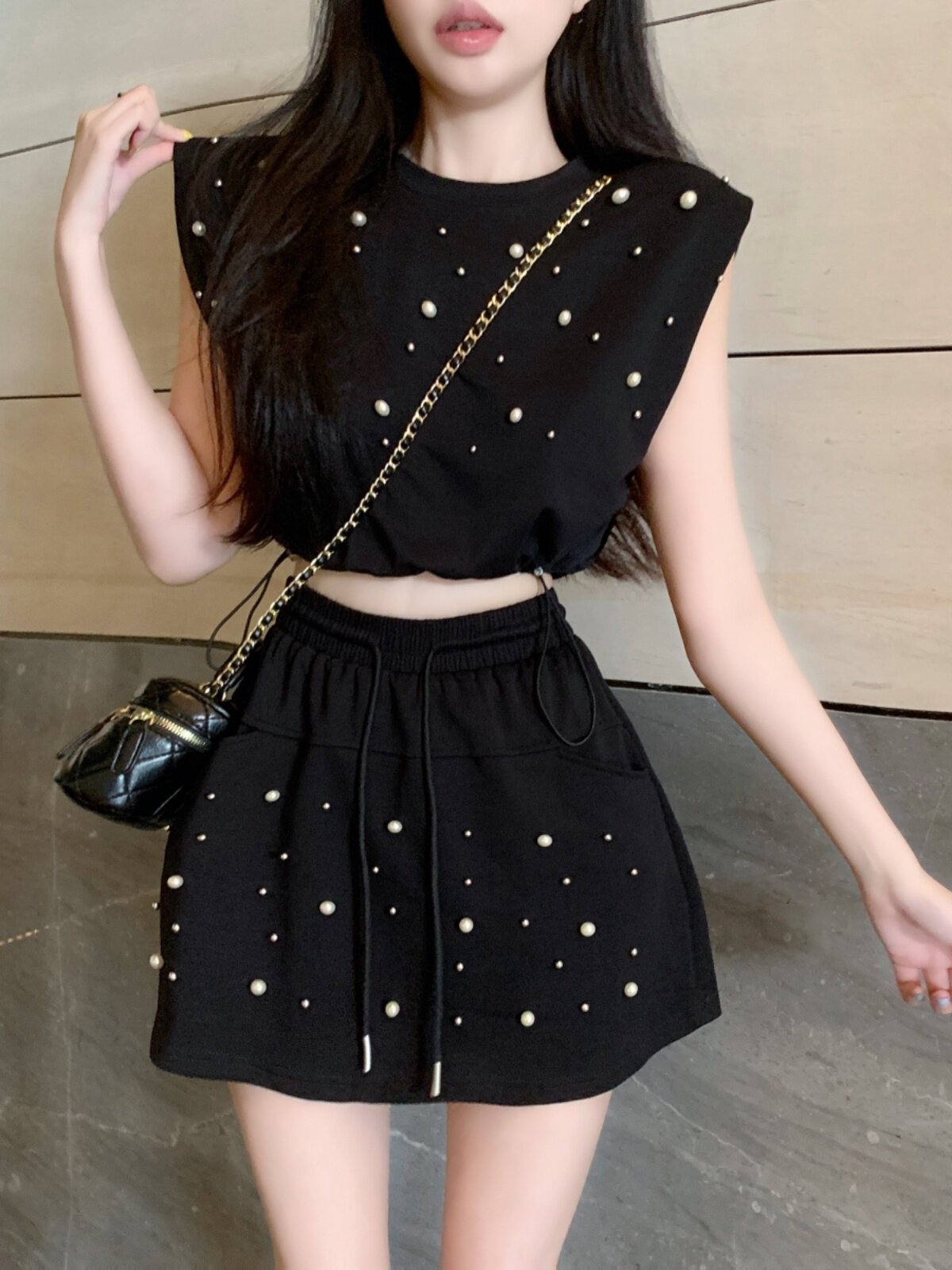 패셔너블한 스트리트 디자인 비즈 민소매 어깨 패드 티셔츠 탑 + 바지와 스커트 여성용 여름 캐주얼 및 다용도 투피스 슈트