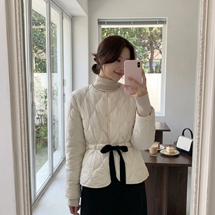 小个子棉袄法式冬季独特复古收腰显瘦蝴蝶结赫本气质白色外套棉服