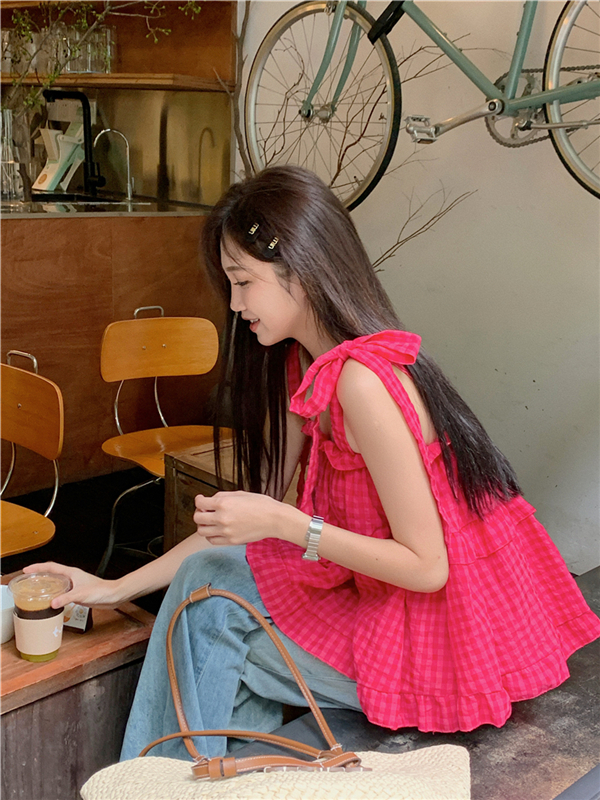 敲显白~草莓色蝴蝶结小吊带韩版夏季新款宽松百搭显瘦遮肉上衣女