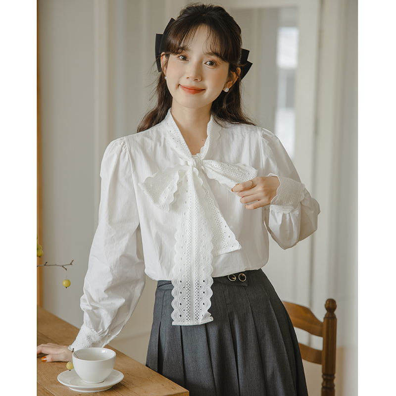 白色设计感小众蕾丝花边蝴蝶结衬衫女2024新款法式小香风上衣新款