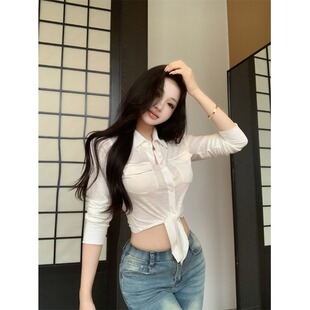 纯欲辣妹polo领白色衬衫女春季新款长袖衬衣性感收腰短款露脐上衣
