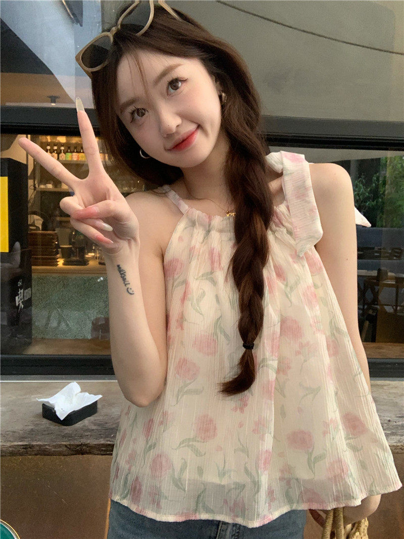 挂脖碎花绑带背心女夏季新款法式减龄宽松设计感小众外穿吊带上衣
