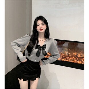 甜美蝴蝶结设计感V领针织开衫女春季洋气短款修身泡泡袖打底毛衣