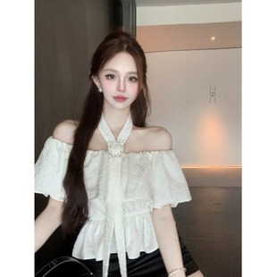 法式挂脖一字肩短袖衬衫女夏季新款洋气显瘦荷叶边收腰别致上衣