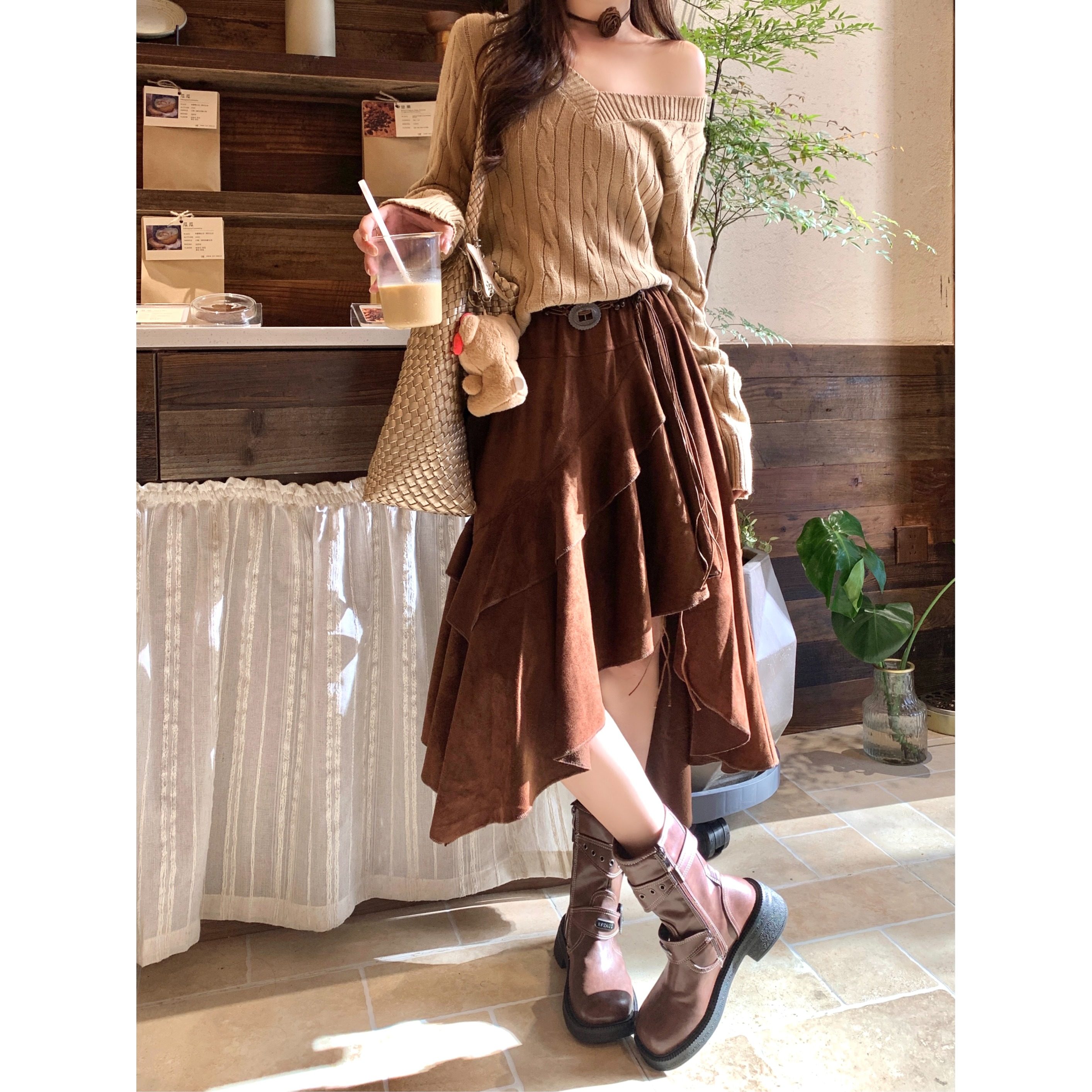 法式荷叶边鹿皮绒半身裙女秋季高腰不规则a字蓬蓬中长裙防走光裙