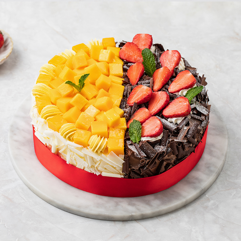 3【幸福西饼旗舰店】草莓巧克力双拼口味生日蛋糕水果全国同城配送