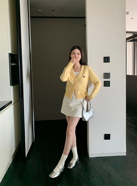 米花家【白皙点点】 白色波点半身裙女2024春秋款韩系a字包臀短裙