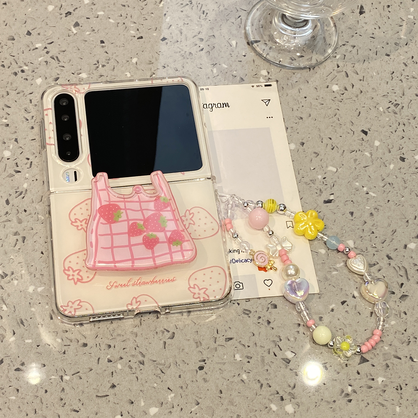 韩系简约雪梨草莓适用华为purax折叠屏手机壳p50pocket2小米mixflip2三星zflip7摇摇乐支架6/5荣耀magicvflip