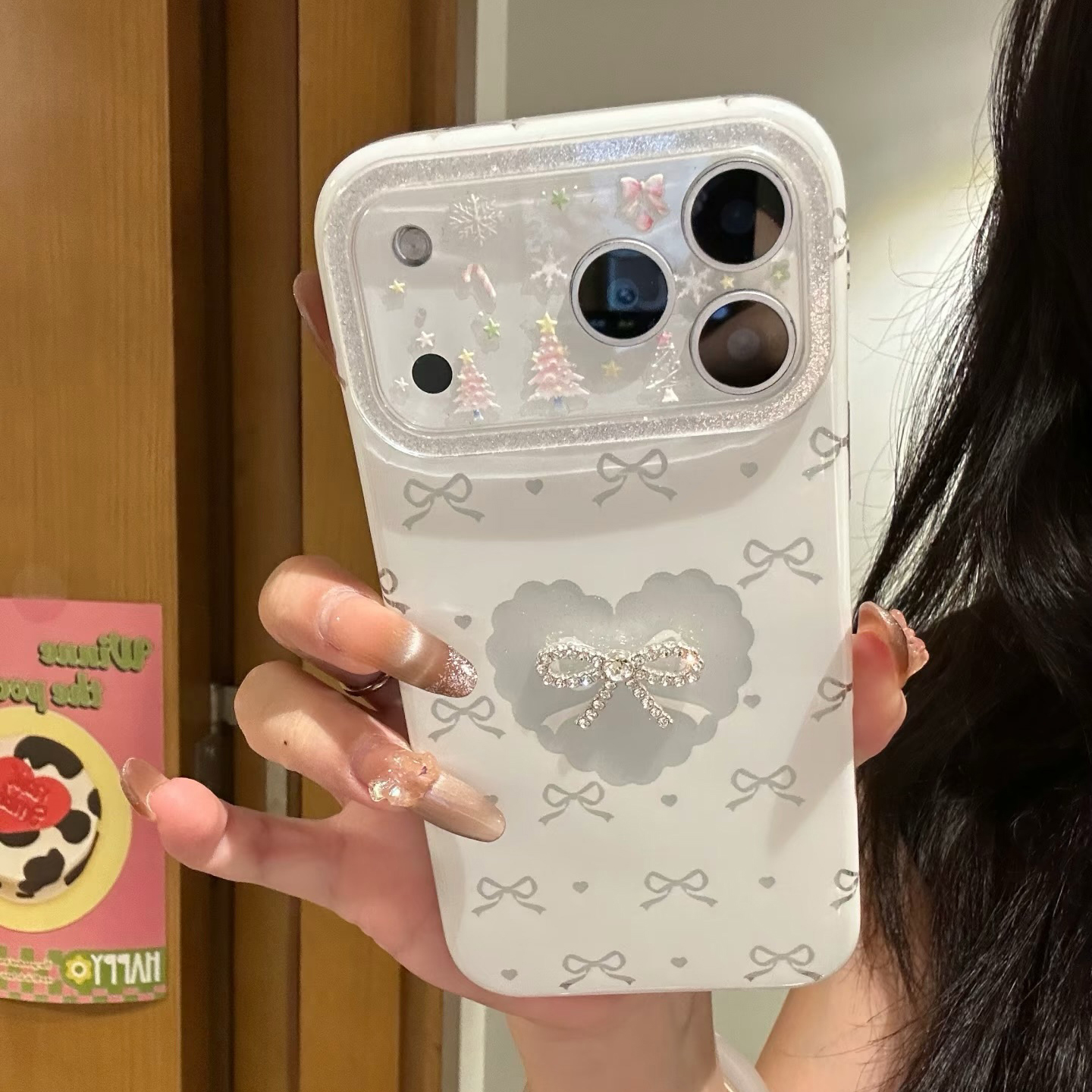 韩系简约镂空爱心立体蝴蝶结适用于iphone17pro手机壳苹果16保护套14防摔13新款15promax少女心max独特手机套