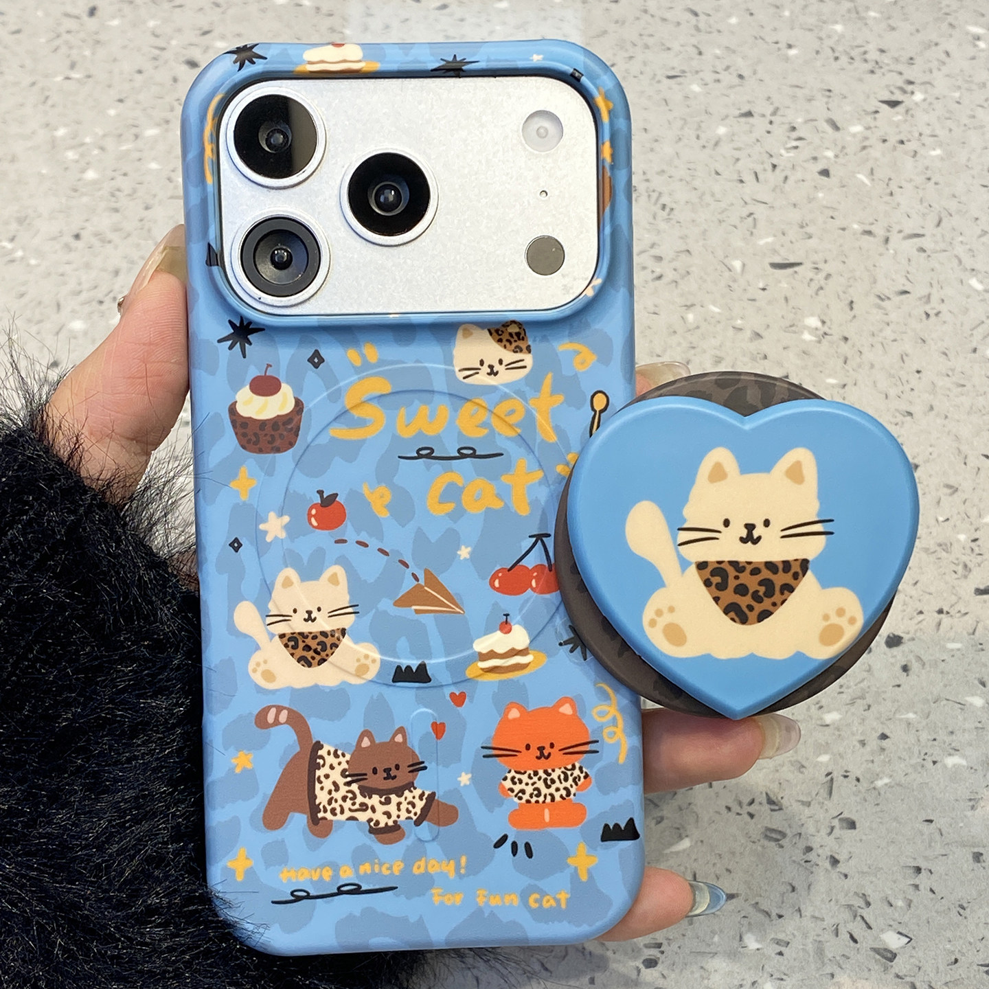 【每日新品】趣味可爱蓝色豹纹猫咪适用于苹果17promax手机壳iphone16保护套磁吸支架新款15pro创意max手机套,3C数码配件,手机保护套/壳,淘宝优惠券,粉丝福利购,淘宝优惠卷