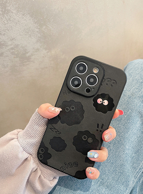 ins皮质可爱卡通煤球适用iphone17pro手机壳16promax苹果14镭射15情侣x高级13新款12max小众11超好看xr高级感
