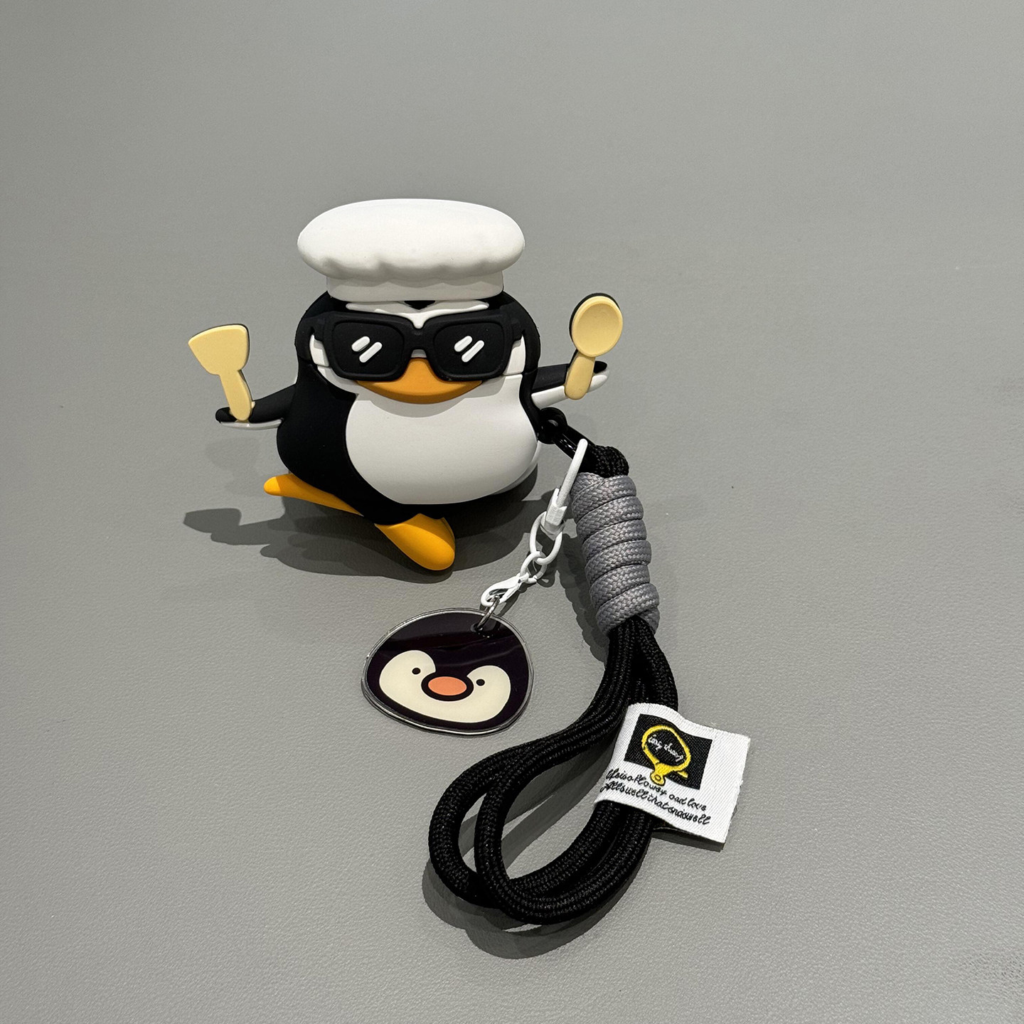 搞怪ins可爱高雅人士厨师企鹅适用airpodspro2保护套新4代airpods3耳机套二代苹果airpodspro3无线蓝牙耳机壳,3C数码配件,耳机保护套,淘宝优惠券,粉丝福利购,淘宝优惠卷