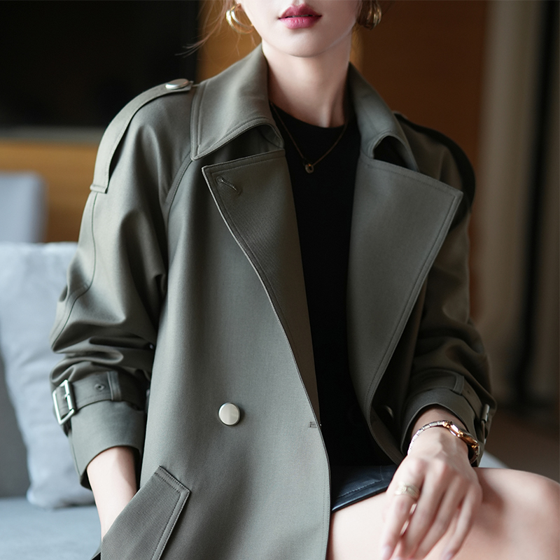 高端设计感风衣女中长版2025秋季英伦风气质流行飒爽绿咖经典外套