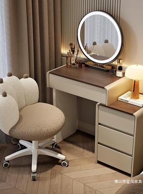 2025新款化妆桌实木梳妆台斗柜一体卧室奶油复古风小户型简约现代