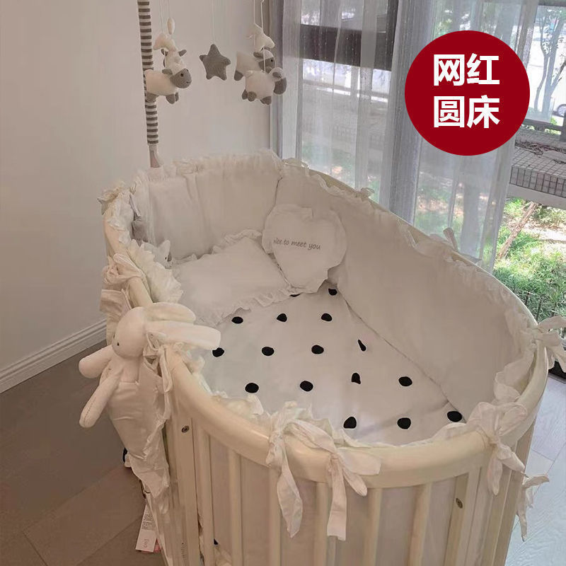 北欧实木婴儿床可移动可拼接