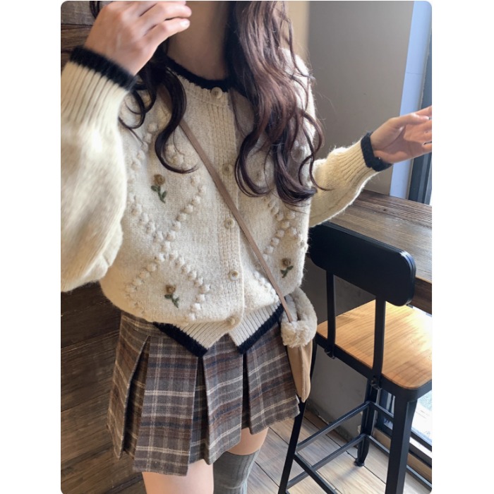 法式软糯刺绣花朵针织开衫外套女