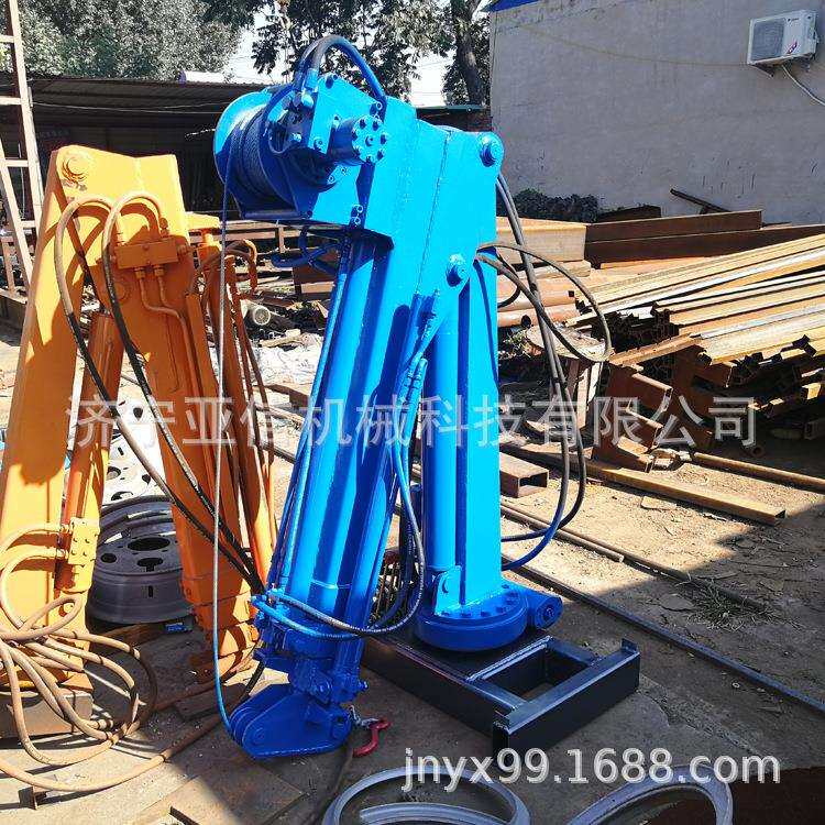 安装1吨2吨车载折叠吊机油电两用折臂吊轻卡随车吊电动折叠吊机