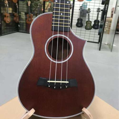 23寸全桃花芯尤克里里ukulele新款电吉他琴头小四线乌克丽丽