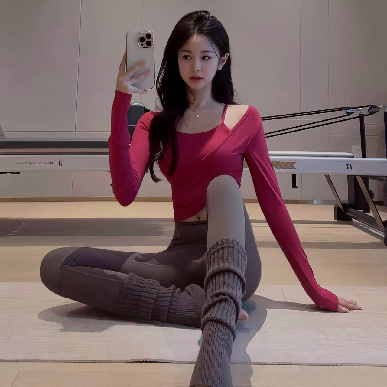 秋冬性感修身带胸垫瑜伽套装