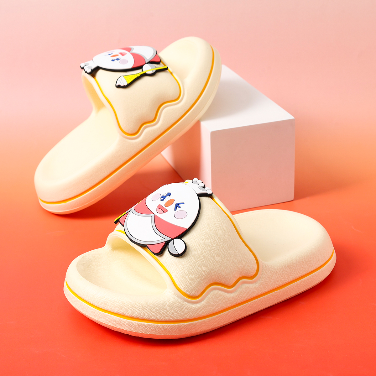 一家三口亲子鞋简洁方便易清洗