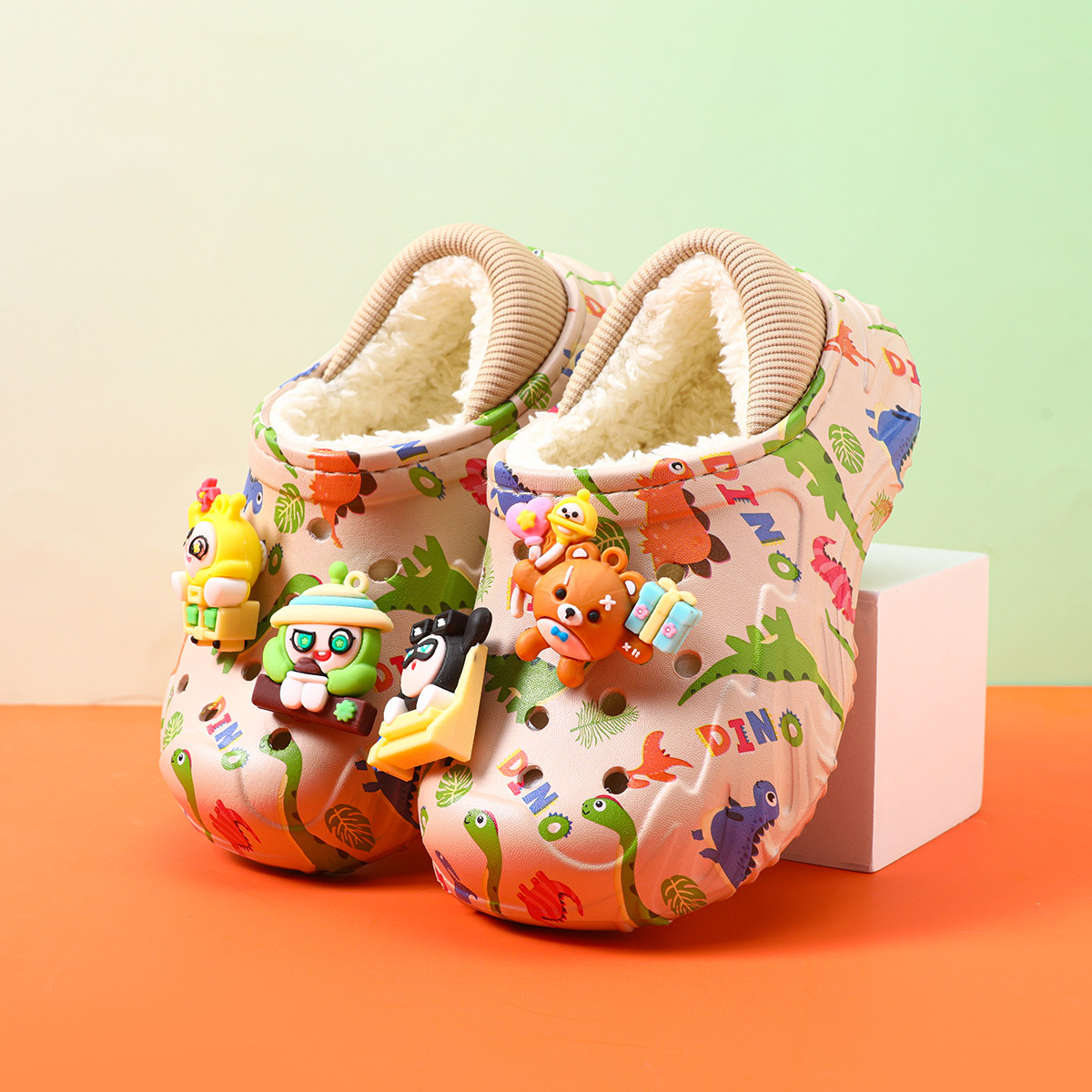 儿童棉拖鞋防滑卡通新款男童棉拖耐脏女童棉鞋小朋友软底宝宝防臭