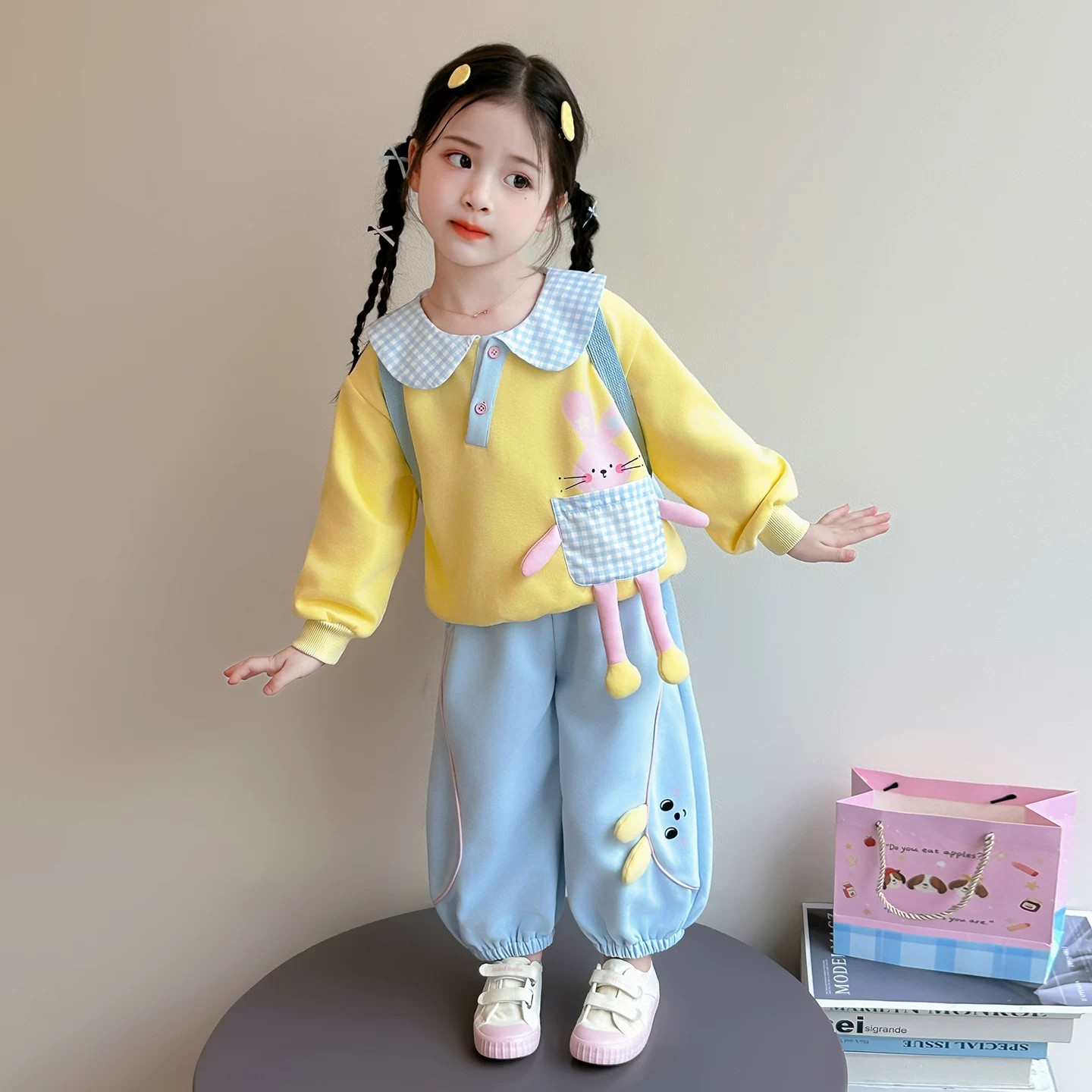 早秋穿搭女童套装秋季2026新款儿童可爱兔子卫衣女宝宝秋装两件套