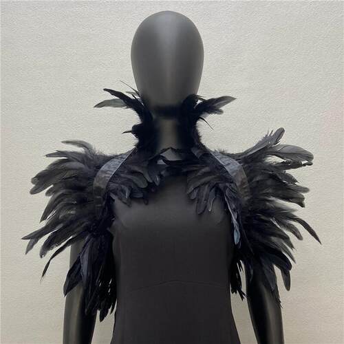 Featherswlcapformandy