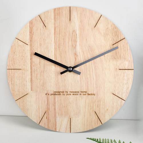北欧风格原木挂钟简约现代潮流圆形静音时钟客厅卧室装饰个性钟表