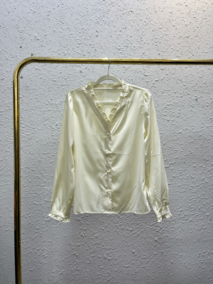 630 M/XL码品牌断码清仓高品质米黄色衬衫长袖荷叶边立领时尚大气