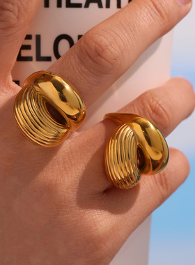 摩天轮不锈钢镀18k金异形夸张戒