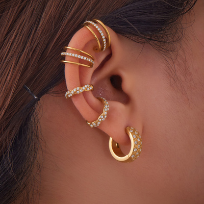 欧美气质高端个性无耳洞小众耳骨夹钛钢镀18k金镶锆石耳扣耳饰女