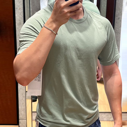 HUMBLE STONE悍石！户外徒步训练！无缝针织吸湿速干弹力透气短袖