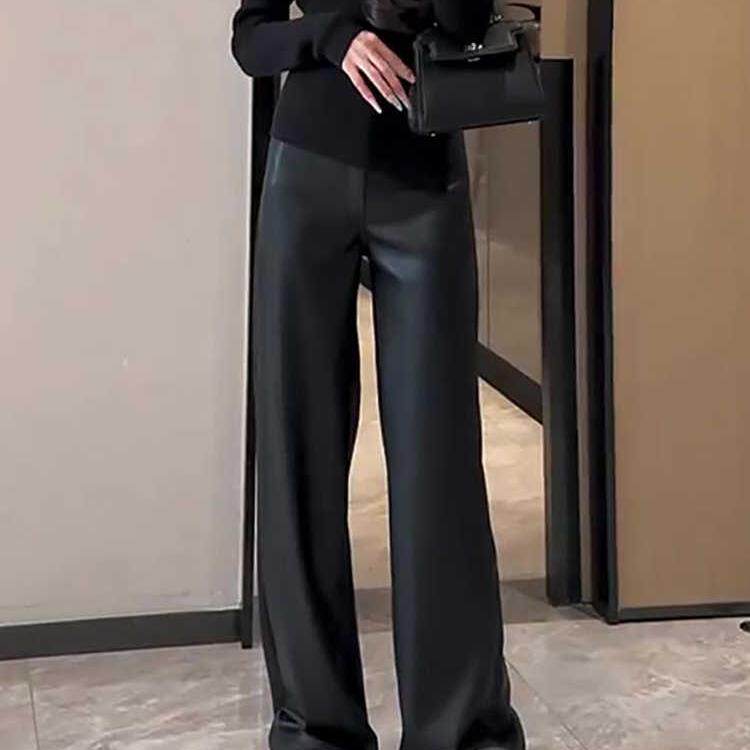 窄版阔腿皮裤女2026秋冬新款高腰显瘦流行拖地时尚高级感直筒裤潮