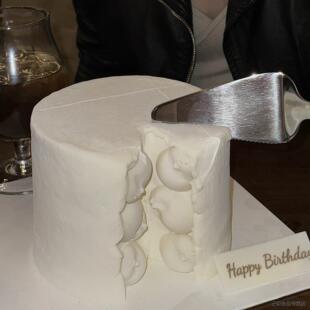 新品圣灵创意精致造型艺术感生日蛋糕氛围感送朋友天津同城配送