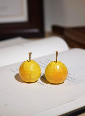 “小黄梨”手工木雕小摆件仿真水果迷你创意趣味工位桌面布置装饰