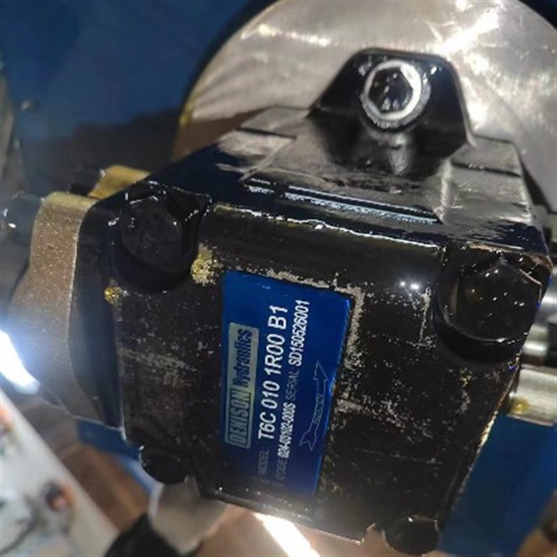 丹尼逊轴向柱塞泵PV62nR1EC02 DENISON液压泵原装denison液压