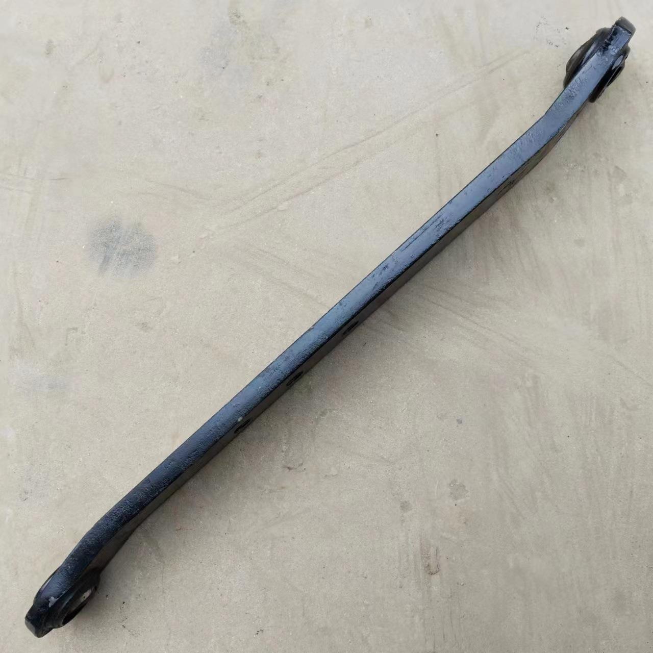 东风东方红泰山四轮拖拉机配件悬挂总成上拉杆提升杆大臂大板加厚