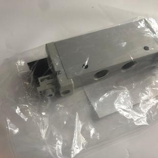 B14 M52 FESTO电磁阀VUVG AZT 1T1L P53C B52 MZT T32C